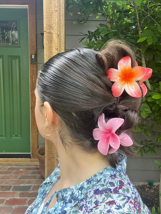 Pinterest-y Flower hair clawclip (SET of 2)